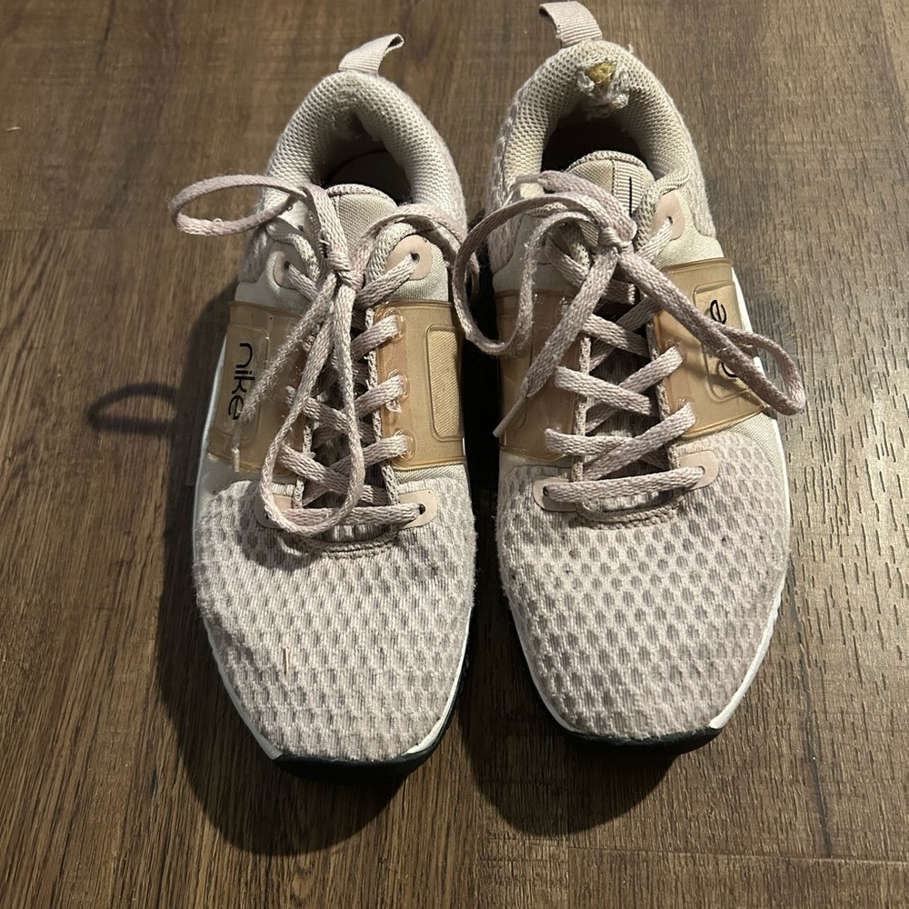 Nike Light Beige Mesh Sneakers